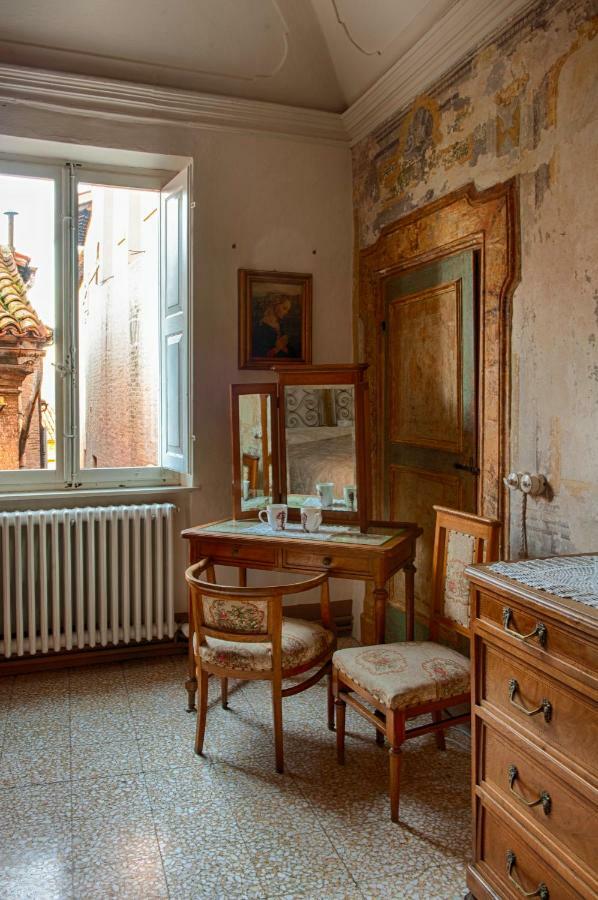 Residenza Storica Volta Della Morte Urbino Exterior foto